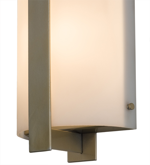  MISSION CONTEMPORARY IDALIGHT
