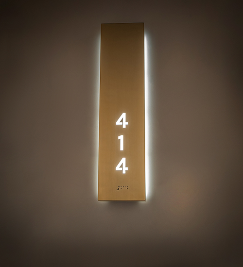  CONTEMPORARY IDALIGHT