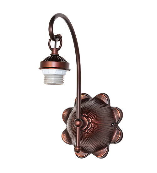  VICTORIAN NOUVEAU SCROLL FEATURES CRAFTED OF STEEL
